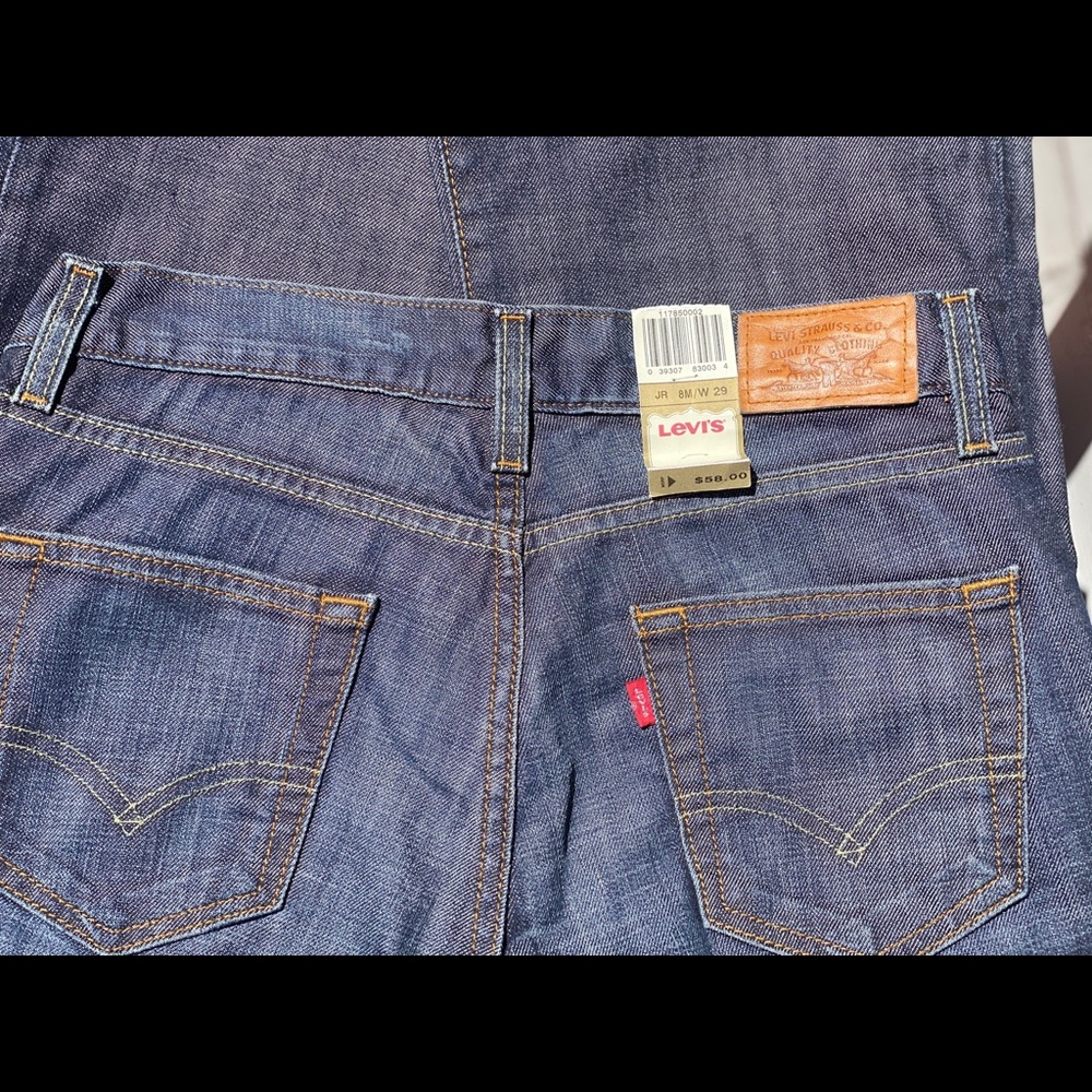 Levi’s Curvy Boot dark blue with tags